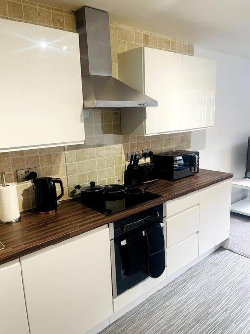 #215 1 Bed Serviced Apartment Derby Extérieur photo