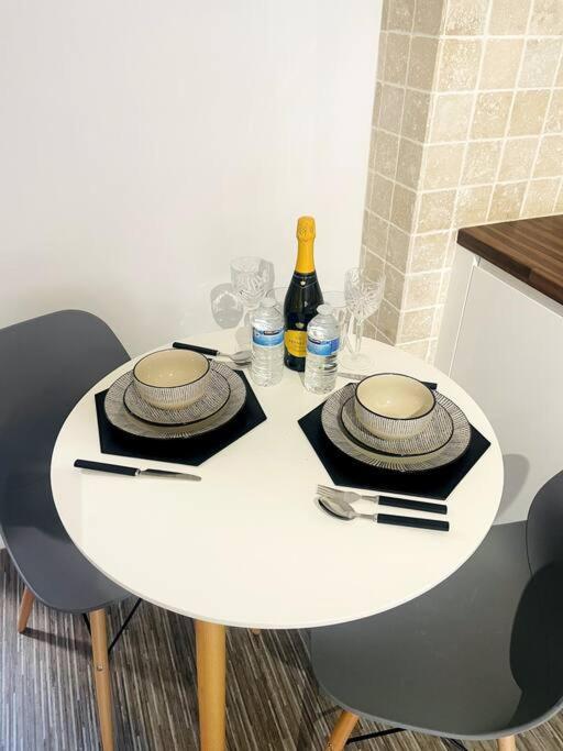 #215 1 Bed Serviced Apartment Derby Extérieur photo